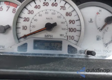 2005 Toyota Corolla S from USA, damaged, VIN 2T1BR32E35C553439